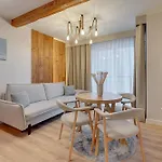 Appartement Merwede - 100 Metrow Od Plazy By Downtown *