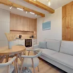 Merwede - 100 Metrow Od Plazy By Downtown * Γκντανσκ