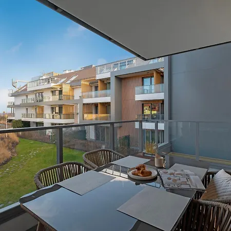 Merwede - 100 Metrow Od Plazy By Downtown