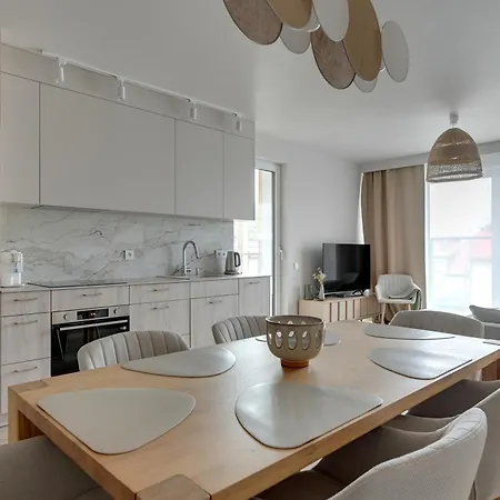 Appartement Merwede - 100 Metrow Od Plazy By Downtown